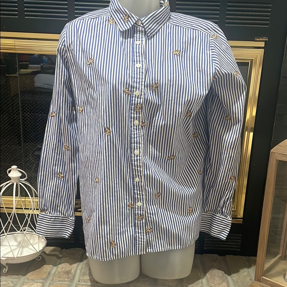 Loft blouse with embroidery